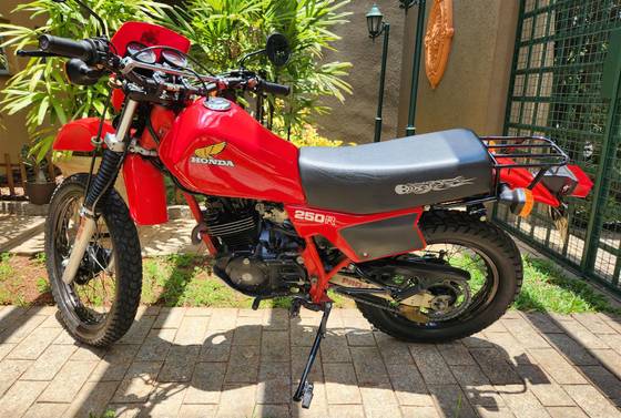 HONDA XL 250R HONDA XL 250R